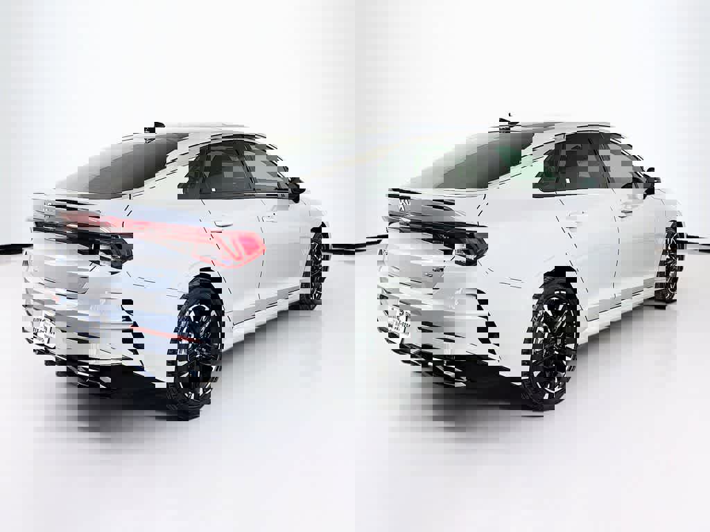 Used 2022 Kia K5 GT-Line w/ GT-Line FWD Premium Package image 5