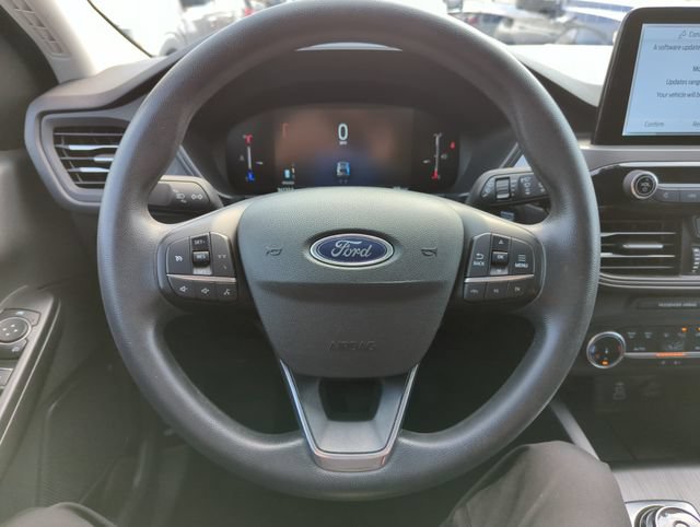 Certified 2025 Ford Escape Active AWD/4WD image 30
