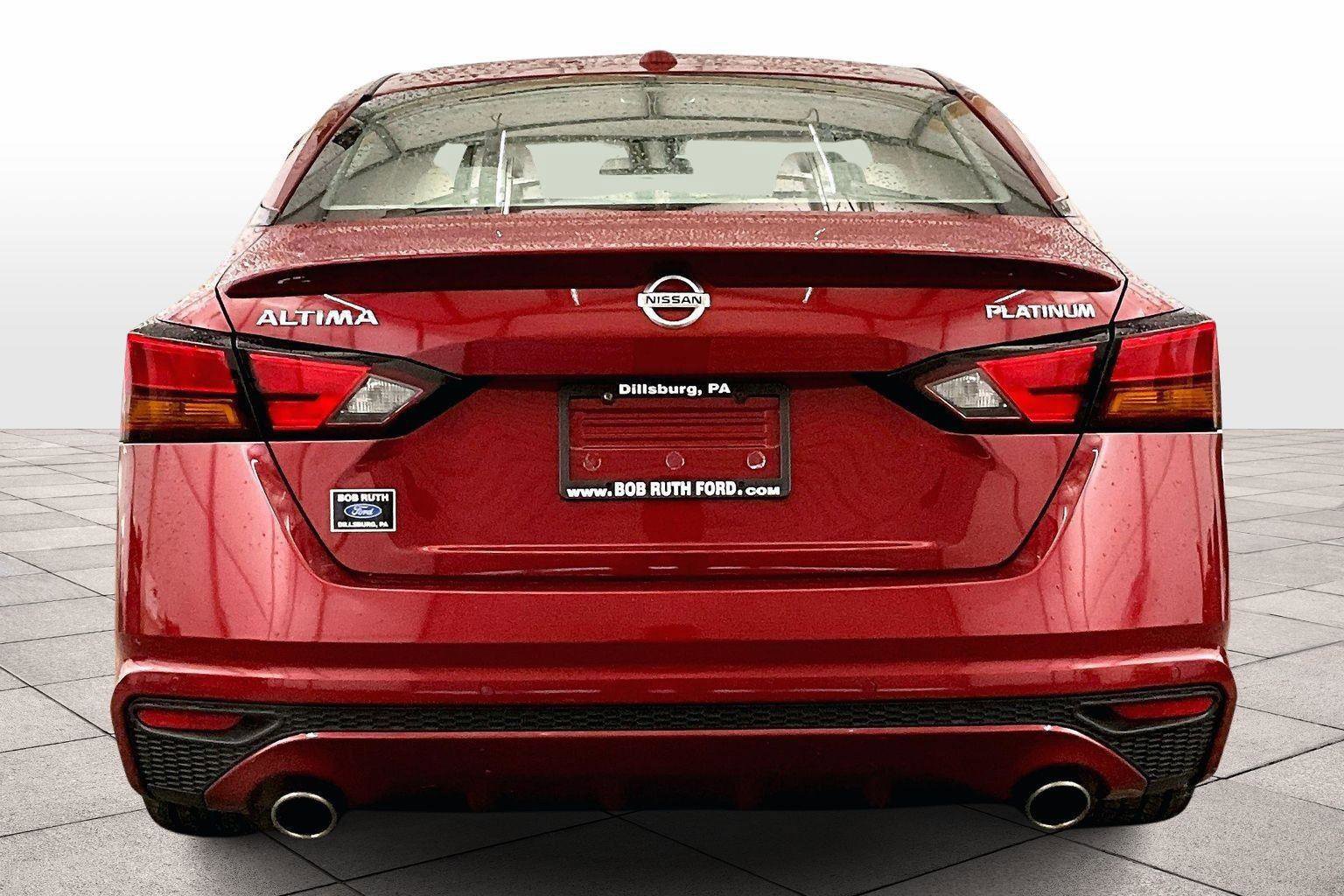 Used 2019 Nissan Altima 2.5 Platinum image 2