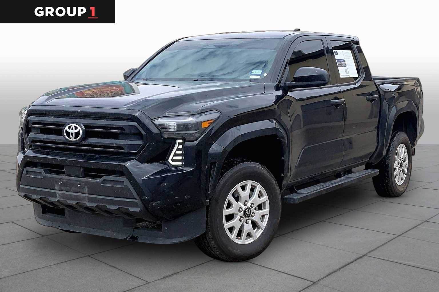 Used 2025 Toyota Tacoma SR RWD image 1
