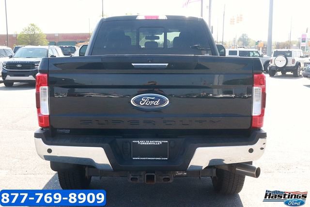 Certified 2019 Ford F250 Lariat w/ Chrome Package image 2