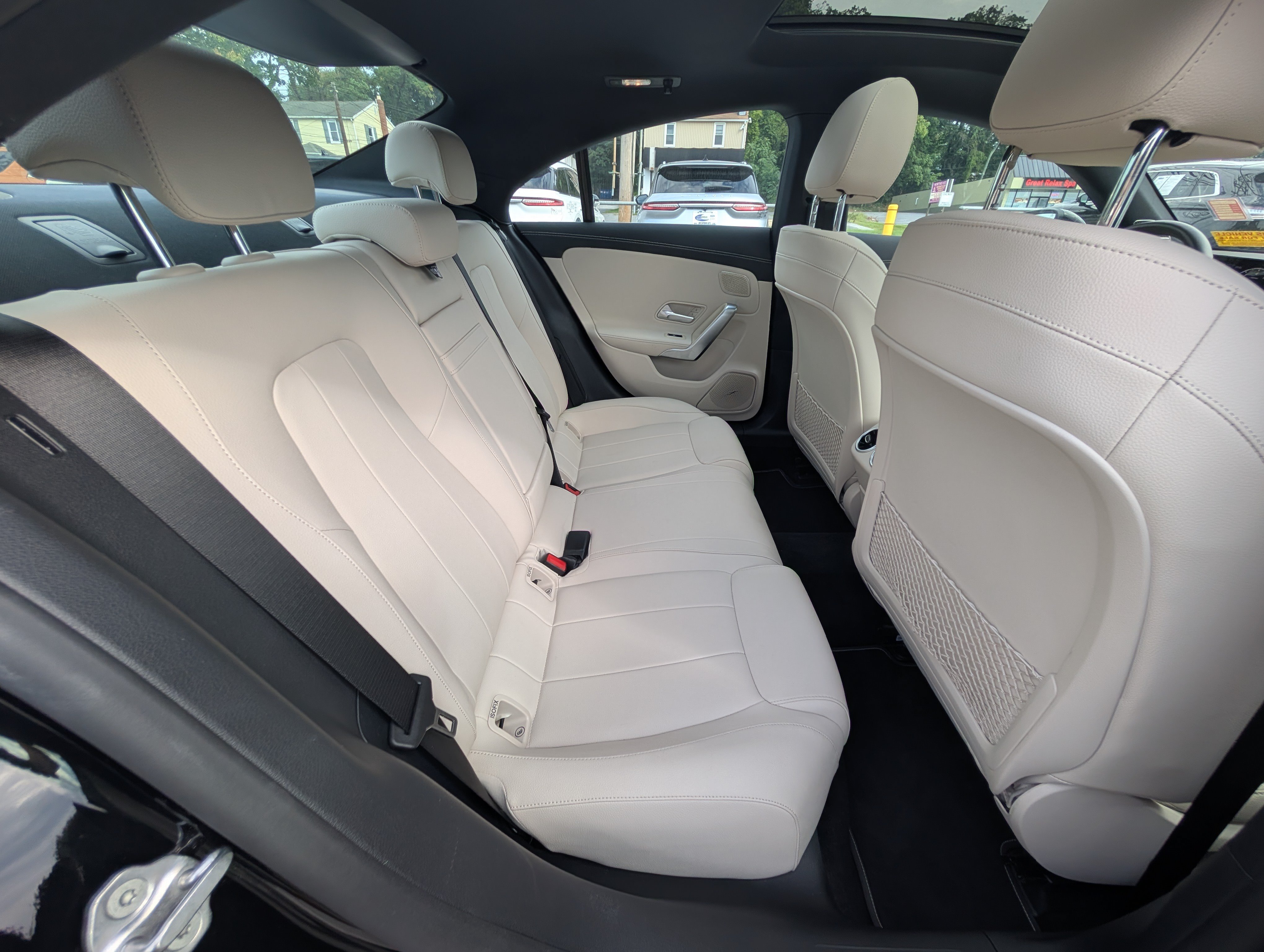 Used 2021 Mercedes-Benz CLA 250 4MATIC image 13