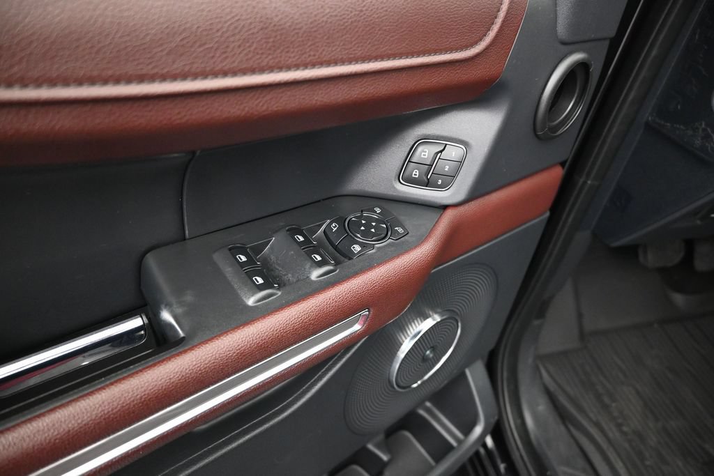 Certified 2022 Ford Expedition Max Limited AWD/4WD image 18