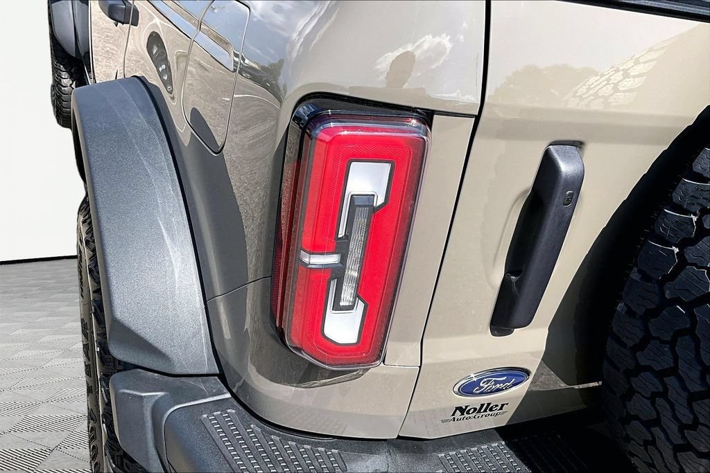 Certified 2025 Ford Bronco Badlands AWD/4WD image 30