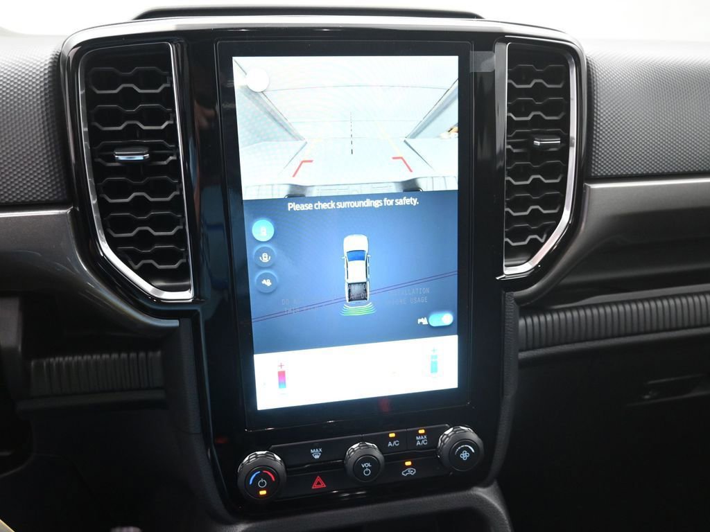 Certified 2025 Ford Ranger XLT w/ FX4 Off-Road Package image 13