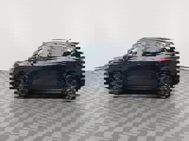 Certified 2023 Ford Escape Platinum image 2