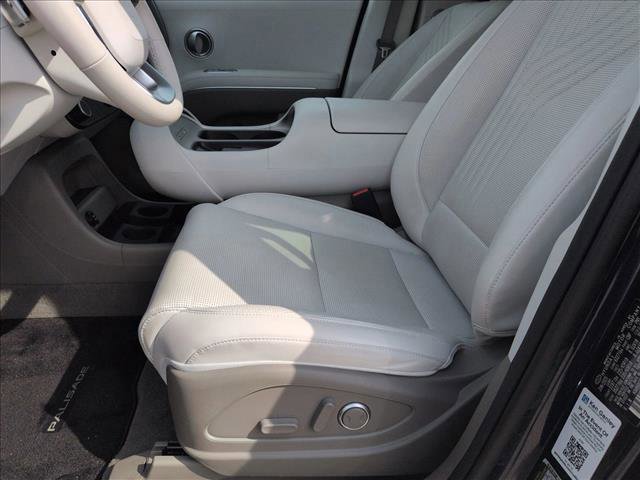 Used 2026 Hyundai Palisade SEL FWD image 17