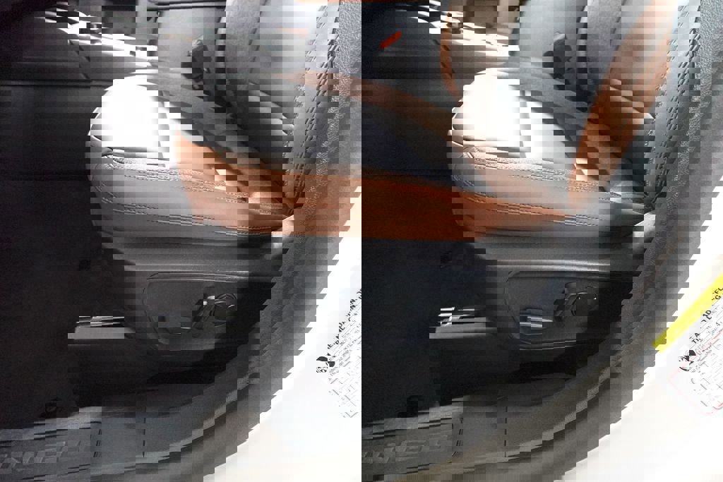 Certified 2025 Ford Bronco Sport Outer Banks w/ Outer Banks Tech Package+ image 11