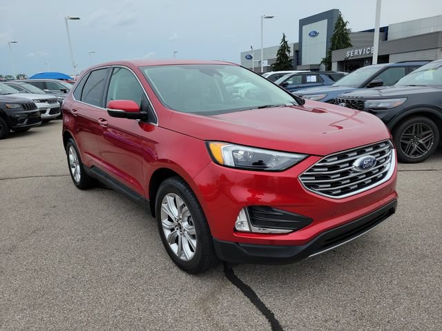 Certified 2024 Ford Edge Titanium AWD/4WD image 7