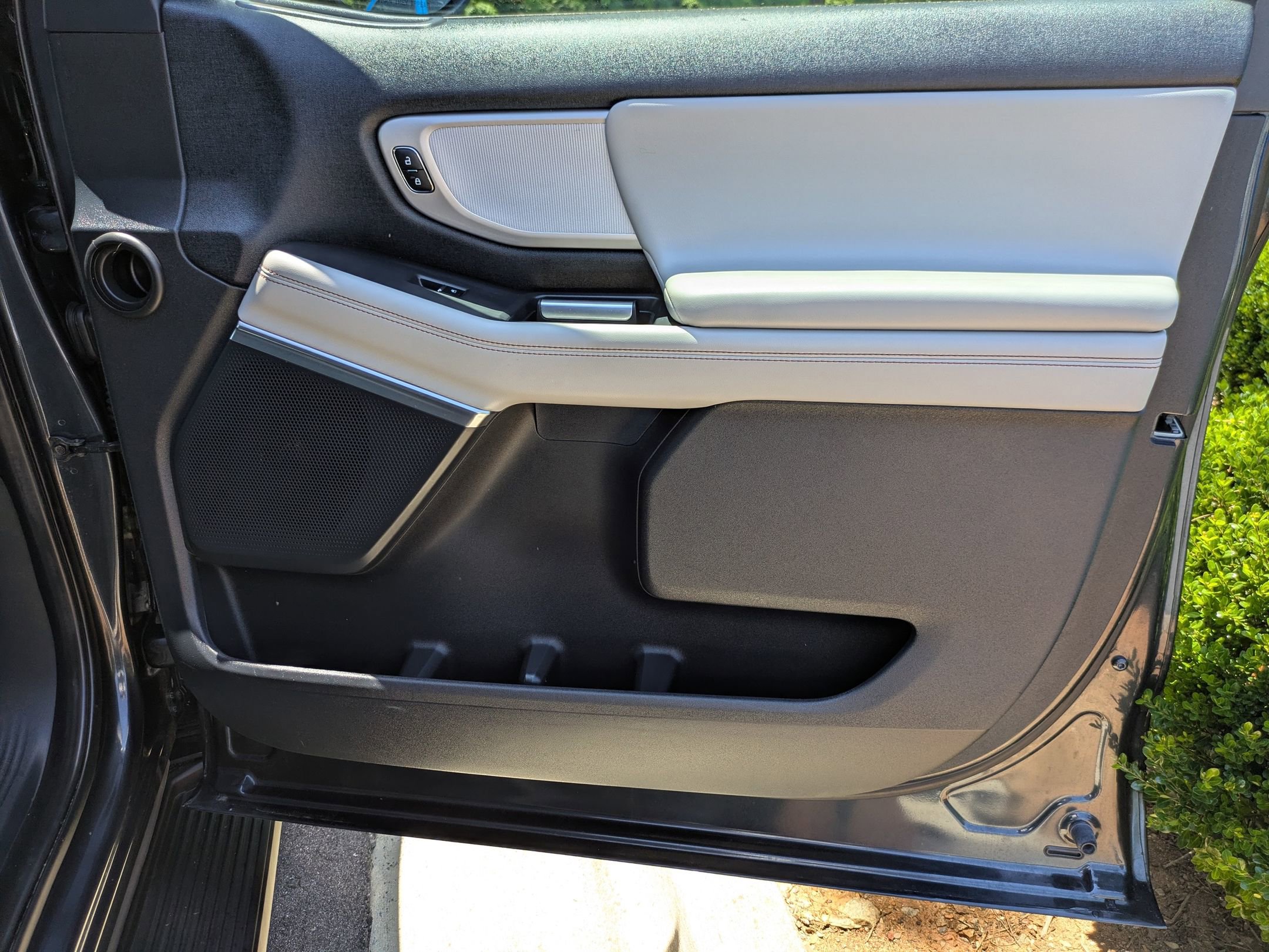 Certified 2025 Ford Expedition Active RWD image 40
