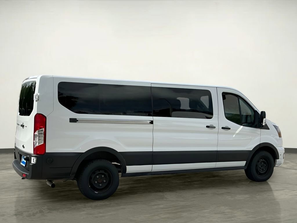 Certified 2024 Ford Transit 350 XLT RWD image 9