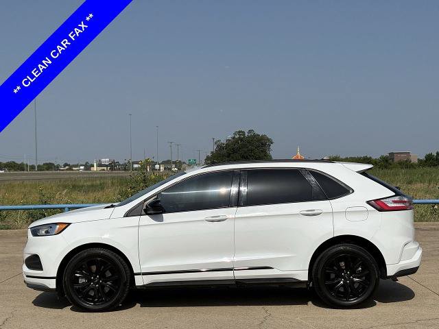 Certified 2022 Ford Edge SE w/ Black Appearance Package AWD/4WD image 3