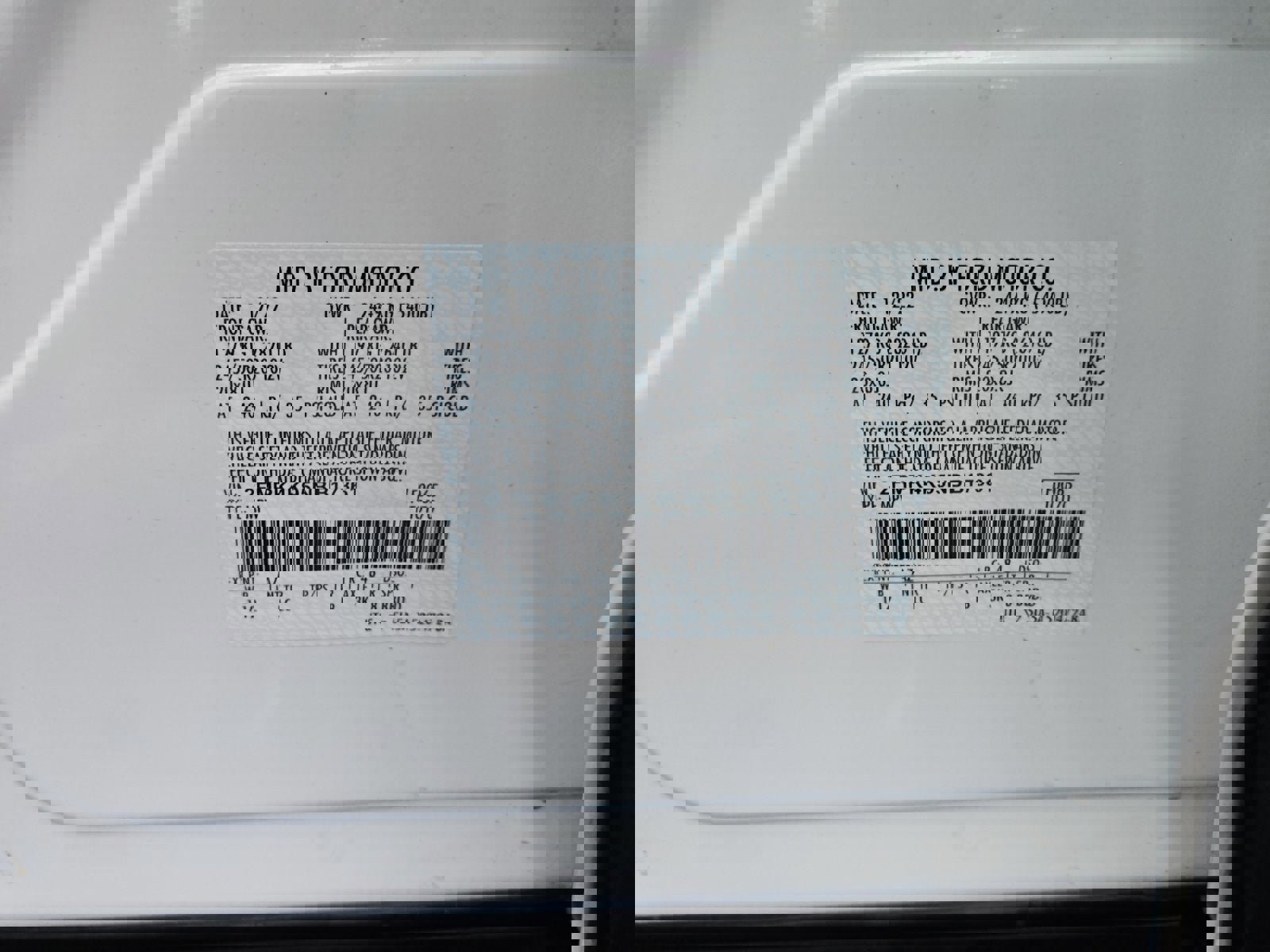 Certified 2022 Ford Edge Titanium w/ Class II Trailer Tow Package image 28