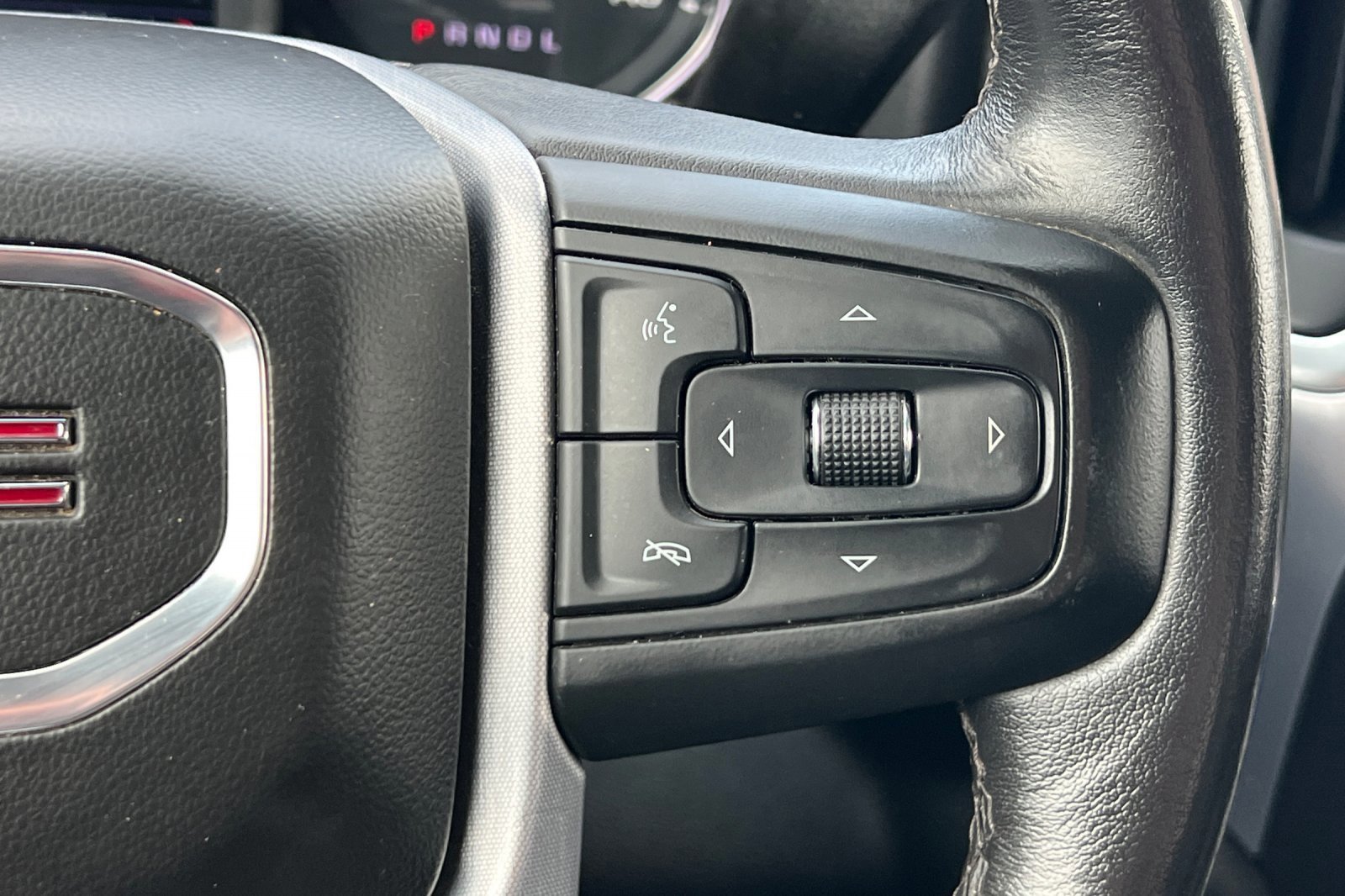 Used 2021 GMC Sierra 2500 SLT w/ SLT Preferred Package image 28