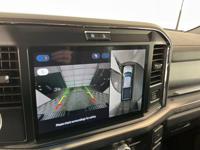 Certified 2025 Ford F350 Lariat w/ Black Appearance Package image 23