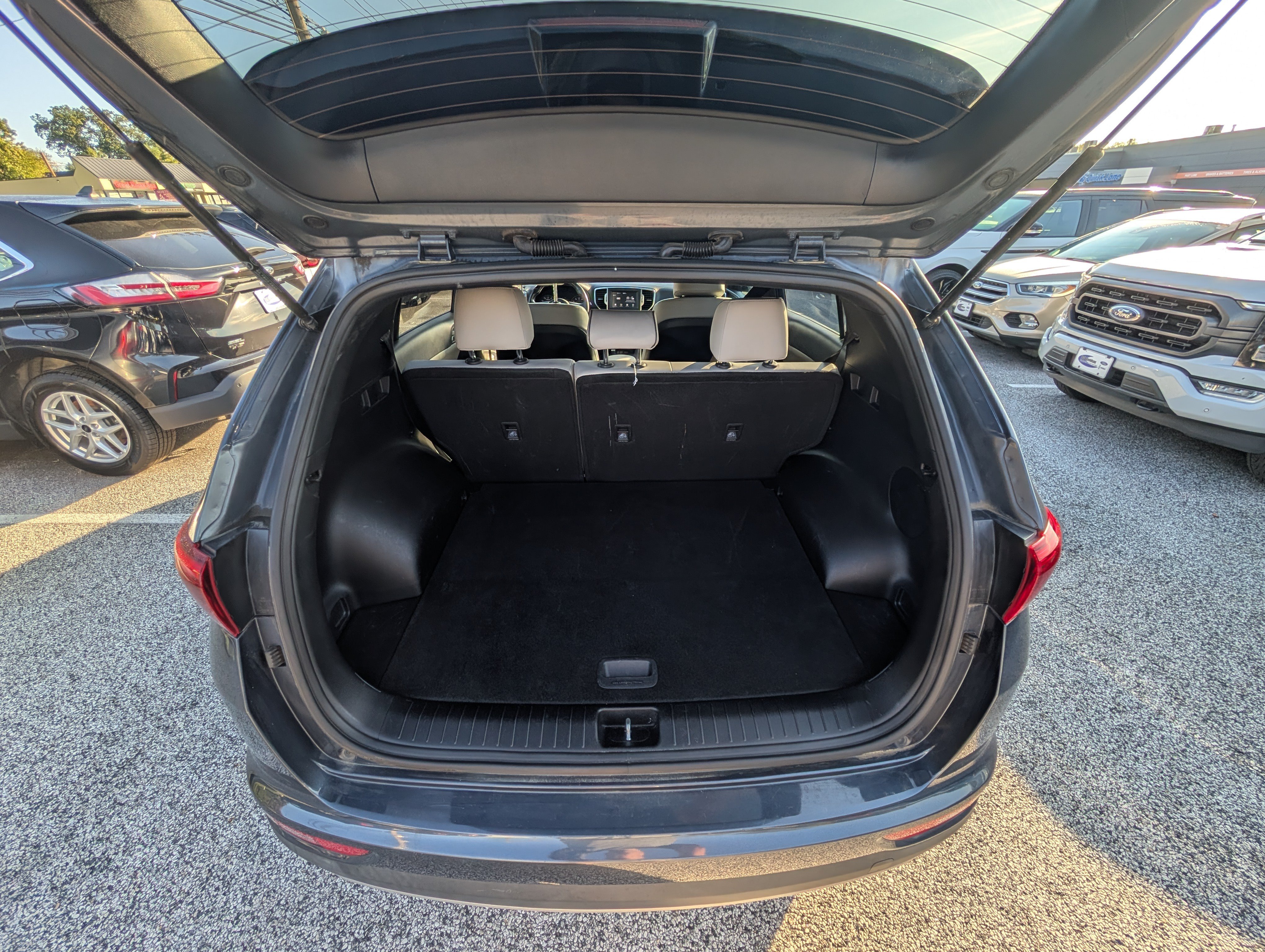 Used 2019 Kia Sportage EX w/ EX Sport Appearance Package AWD/4WD image 14