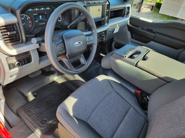 Certified 2024 Ford F350 XL w/ Snow Plow Prep Package AWD/4WD image 19