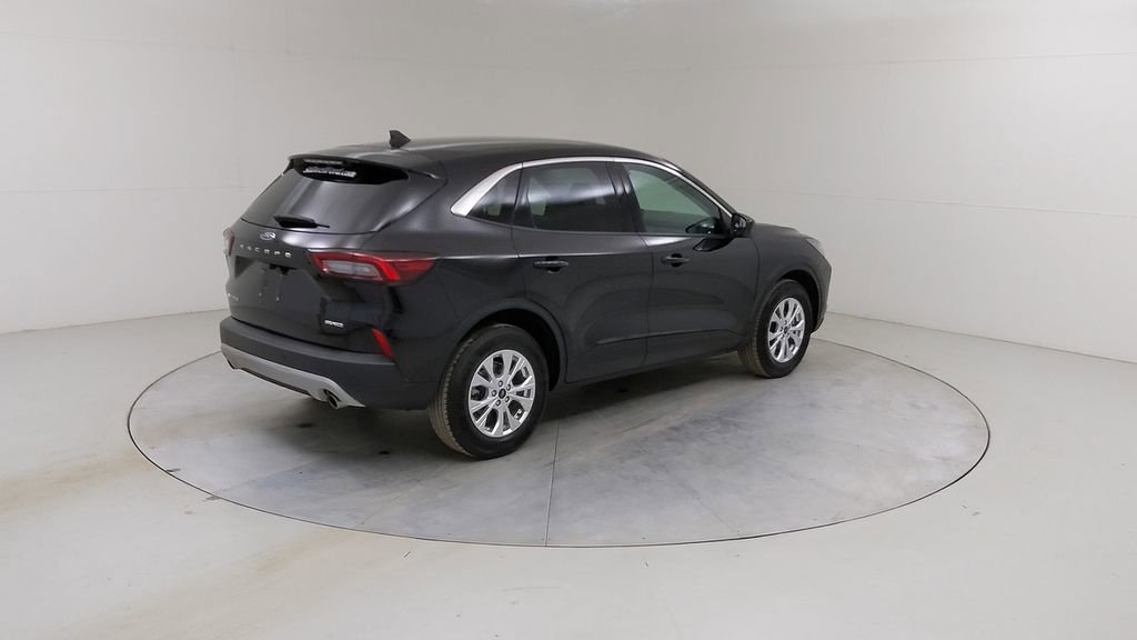 Certified 2023 Ford Escape Active w/ Tech Pack #2 image 13