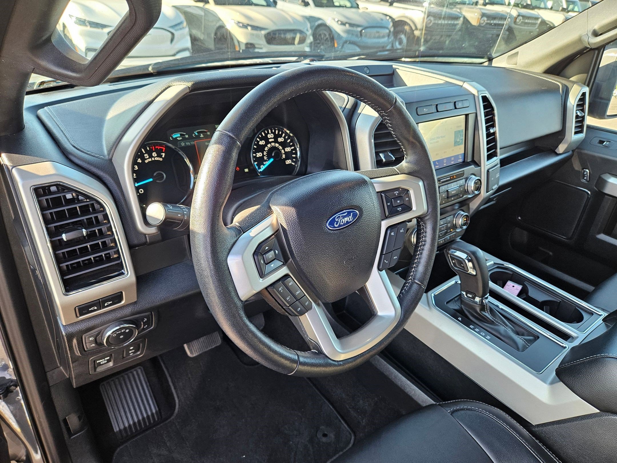Certified 2020 Ford F150 Lariat w/ Equipment Group 502A Luxury AWD/4WD image 30