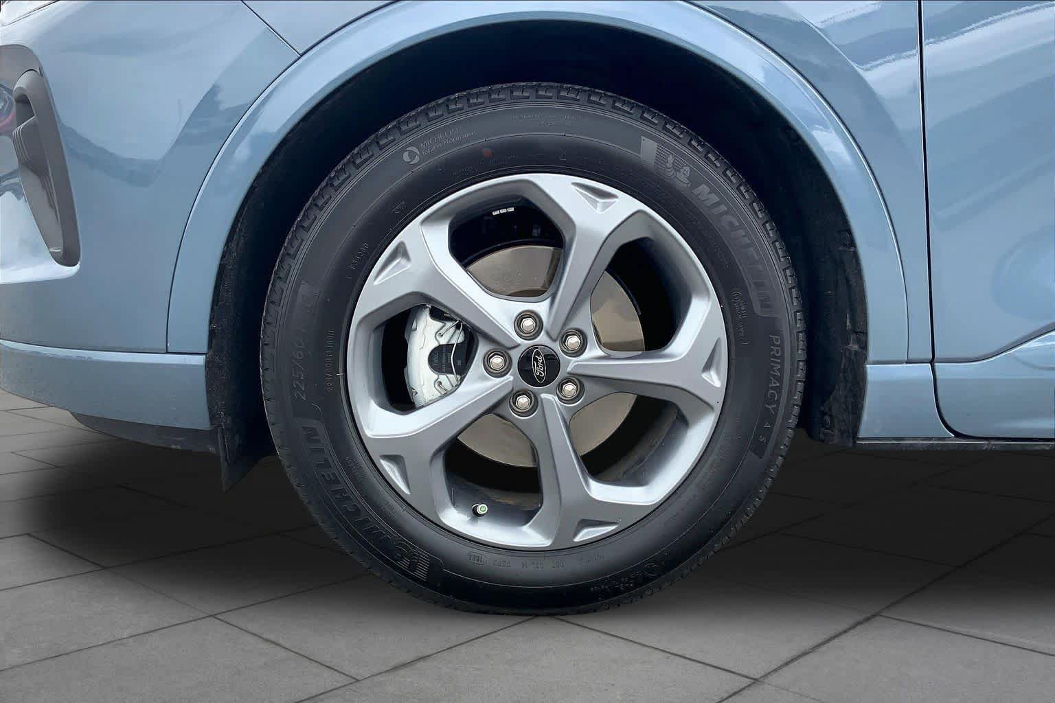 Certified 2023 Ford Escape ST-Line w/ Tech Pack #1 FWD image 10