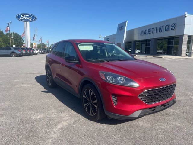 Certified 2022 Ford Escape SE w/ SE Sport Appearance Package