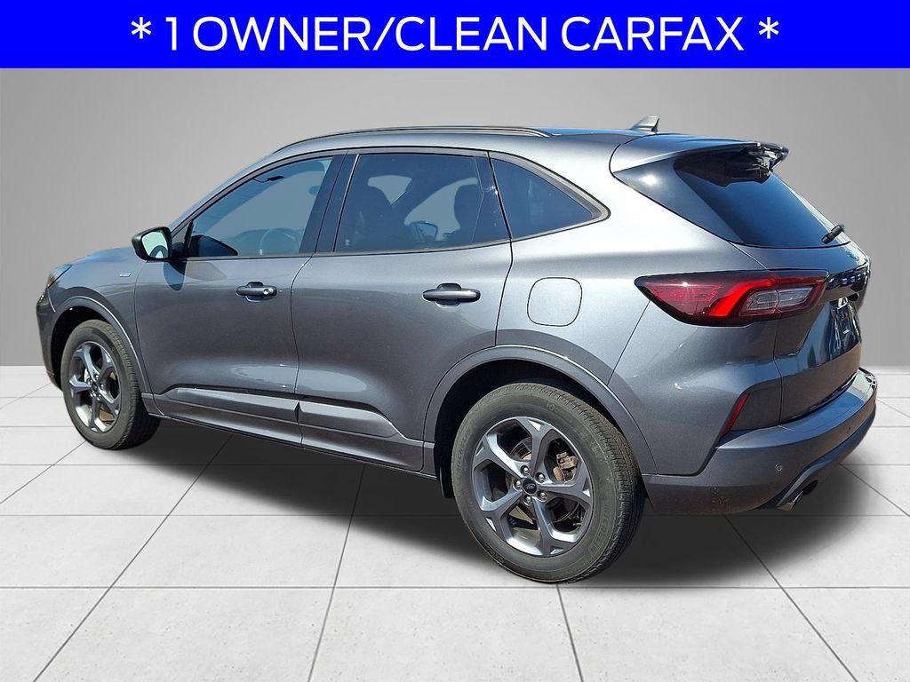 Certified 2023 Ford Escape ST-Line w/ Tech Pack #1 AWD/4WD image 6