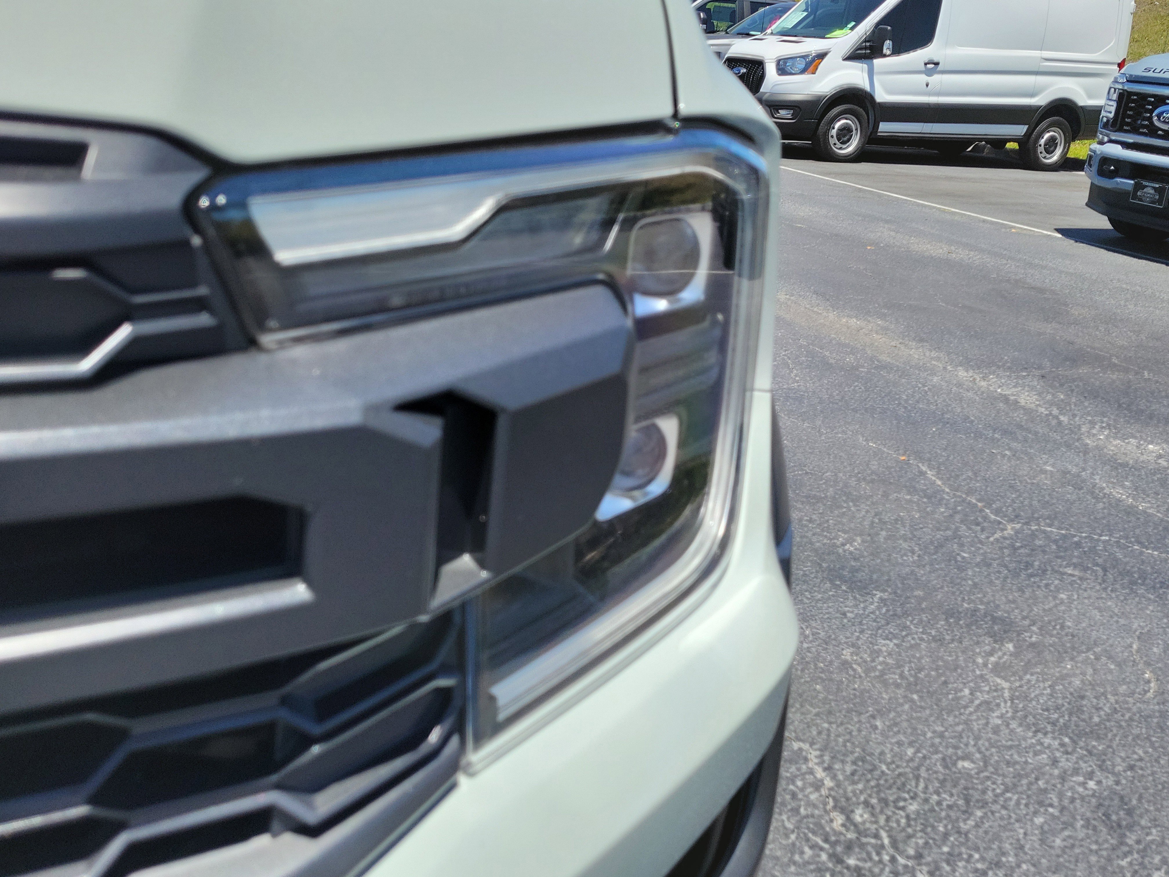 Certified 2024 Ford Ranger Raptor AWD/4WD image 3