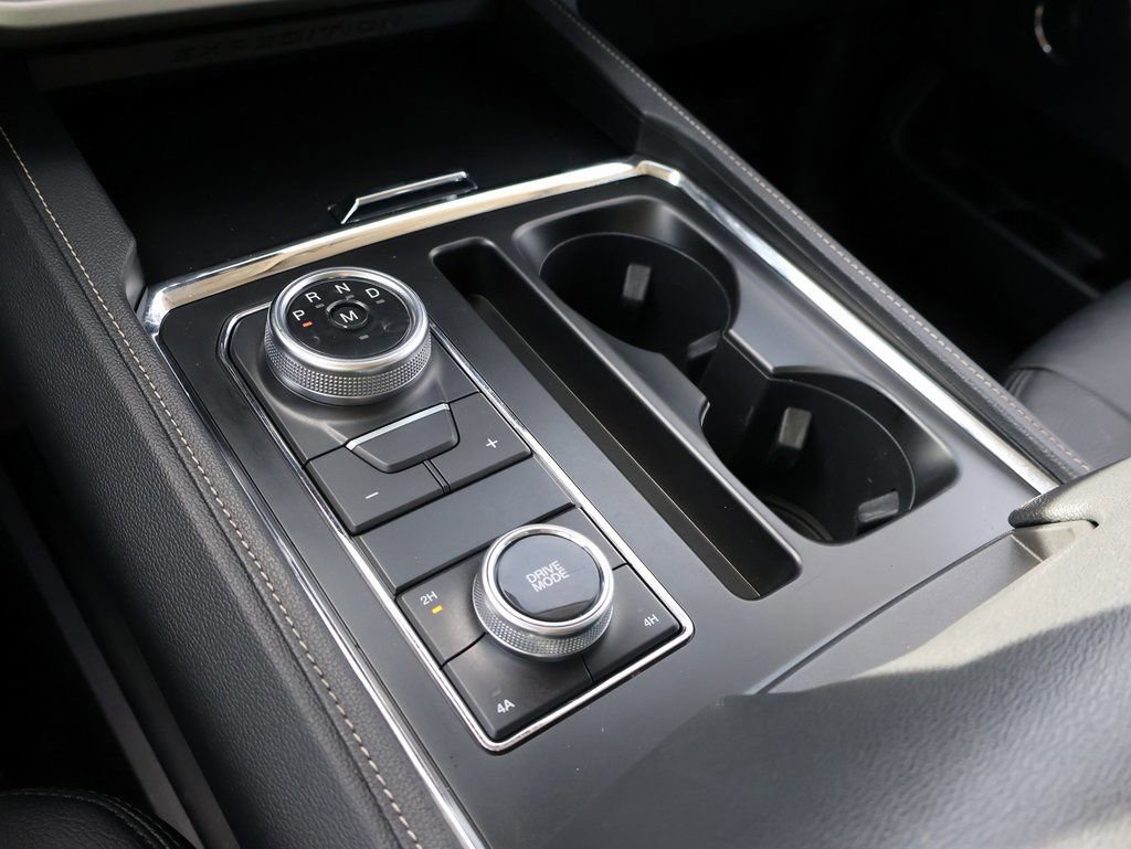 Certified 2022 Ford Expedition Max XLT image 37