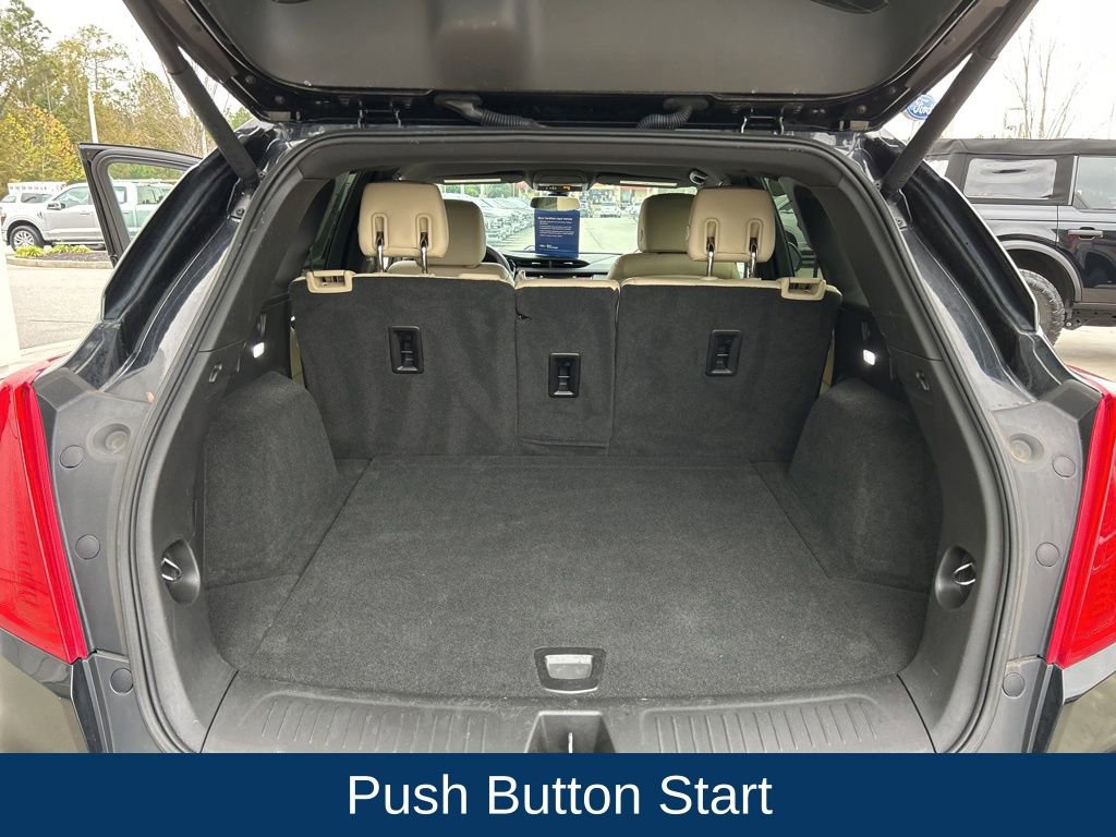 Used 2017 Cadillac XT5 FWD image 8