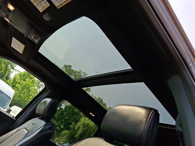 Certified 2022 Ford F350 Platinum AWD/4WD image 15