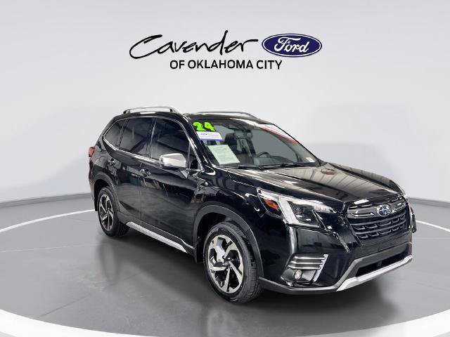 Used 2024 Subaru Forester Touring w/ Convenience Package AWD/4WD image 2