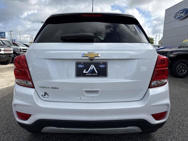 Used 2022 Chevrolet Trax LT w/ LT Convenience Package AWD/4WD image 13