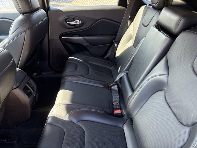 Used 2020 Jeep Cherokee Limited image 17