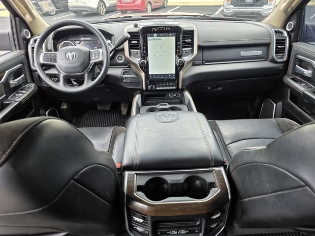 Used 2022 RAM 3500 Laramie AWD/4WD image 8
