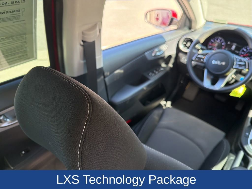 Used 2022 Kia Forte LXS w/ LXS Technology Package image 14