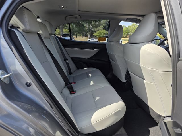 Used 2025 Toyota Camry XLE w/ Premium Package FWD image 30
