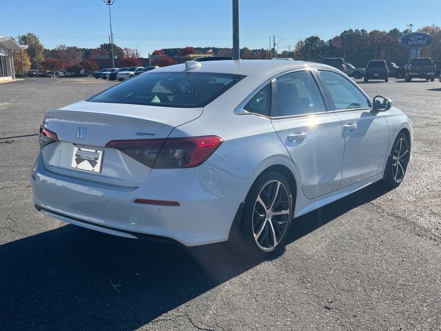 Used 2024 Honda Civic Touring image 5