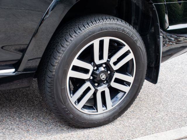 Used 2024 Toyota 4Runner Limited AWD/4WD image 6