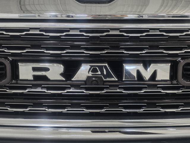 Used 2023 RAM 1500 Limited AWD/4WD image 13