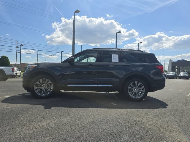Certified 2022 Ford Explorer XLT w/ Equipment Group 202A AWD/4WD image 13