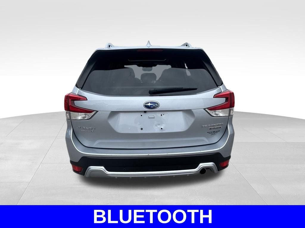 Used 2023 Subaru Forester Touring image 4