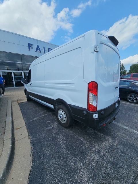 Certified 2023 Ford Transit 250 Medium Roof AWD w/ Exterior Upgrade Package image 4