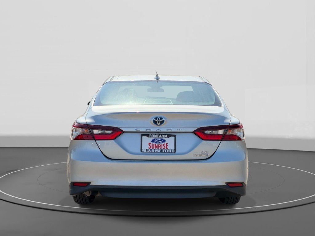 Used 2021 Toyota Camry LE FWD image 6