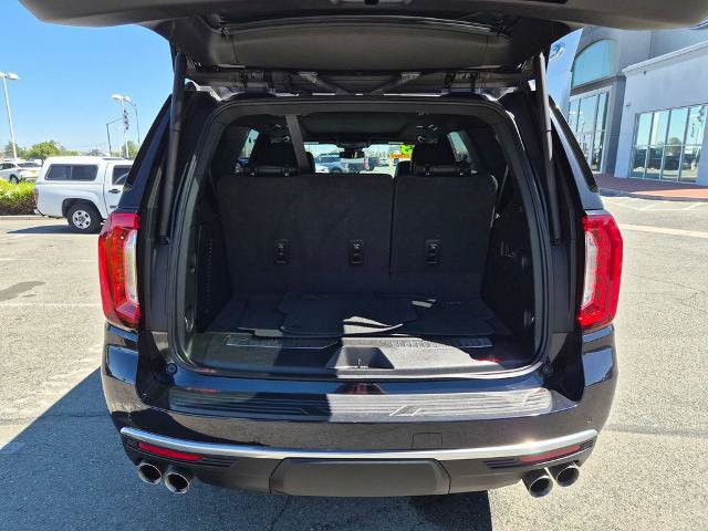 Used 2023 GMC Yukon Denali RWD image 10