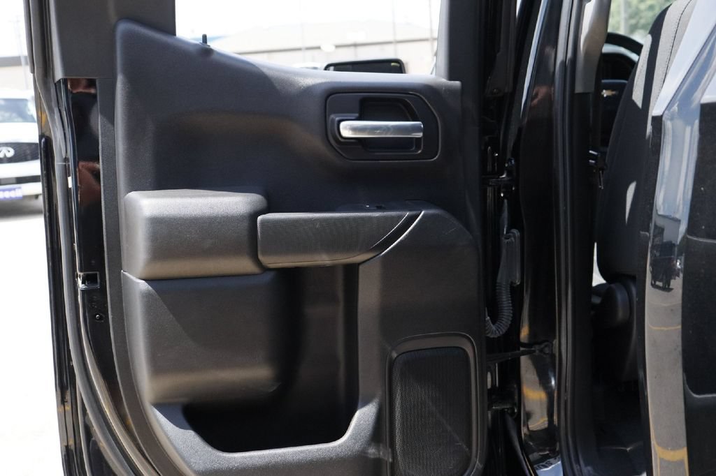 Used 2021 Chevrolet Silverado 1500 Custom AWD/4WD image 25
