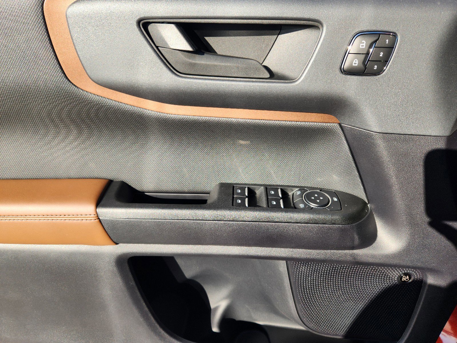 Certified 2024 Ford Bronco Sport Outer Banks w/ Tech Package image 39