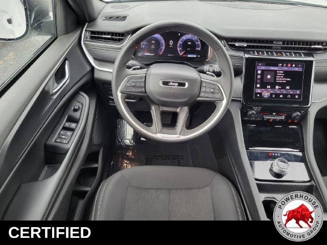 Used 2024 Jeep Grand Cherokee L Laredo RWD image 20