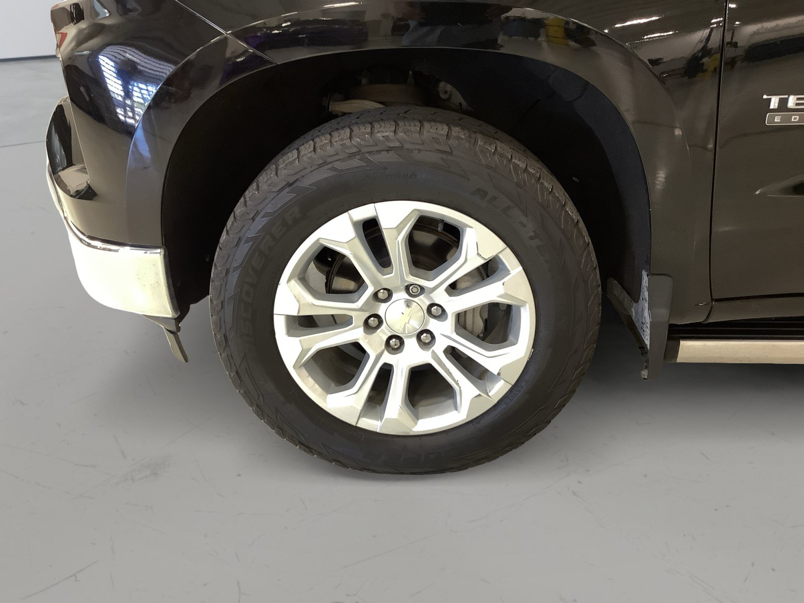 Used 2022 Chevrolet Silverado 1500 LTZ w/ LTZ Premium Texas Edition AWD/4WD image 9