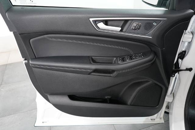 Certified 2023 Ford Edge Titanium AWD/4WD image 25