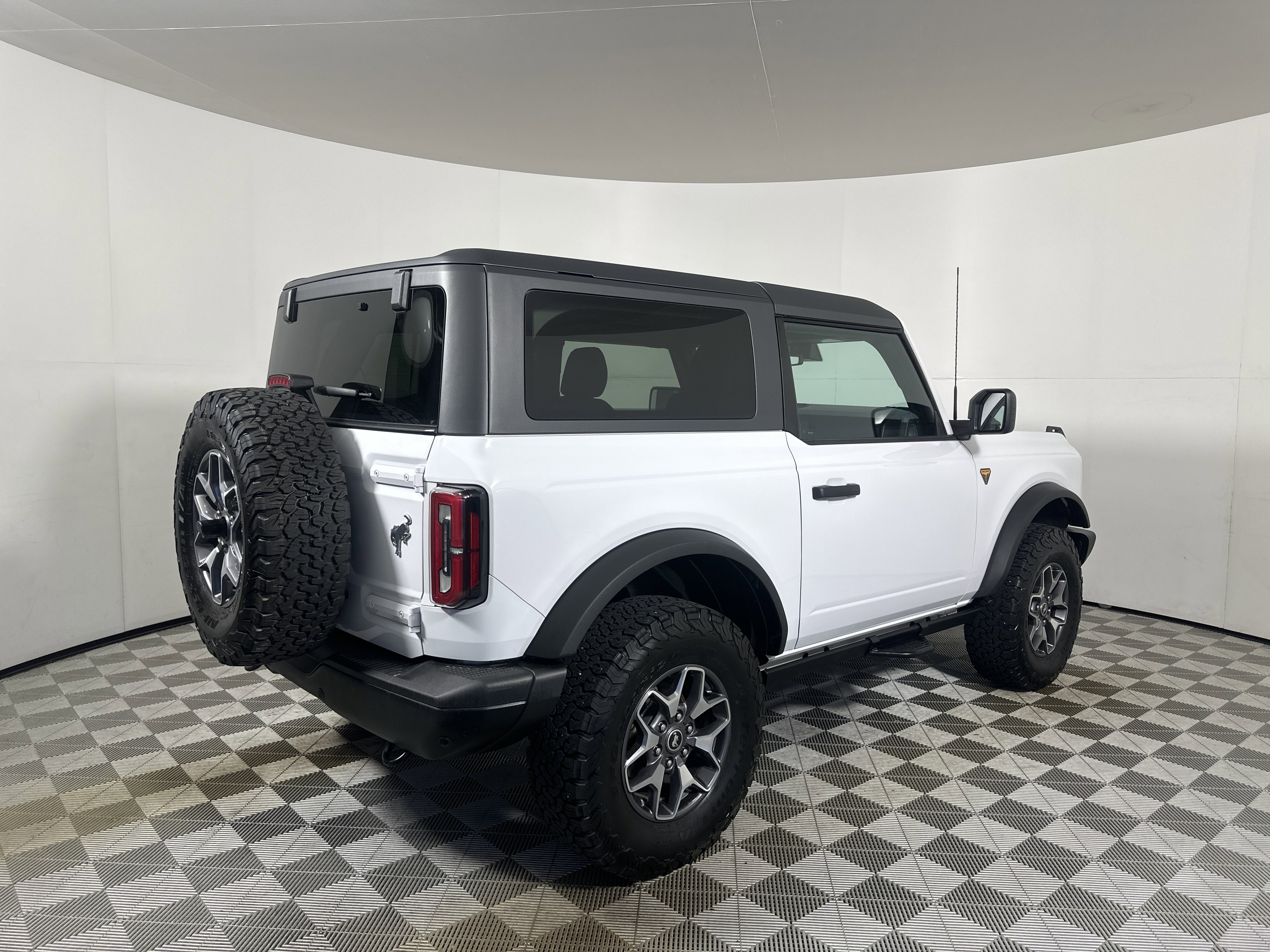 Certified 2023 Ford Bronco Badlands AWD/4WD image 7